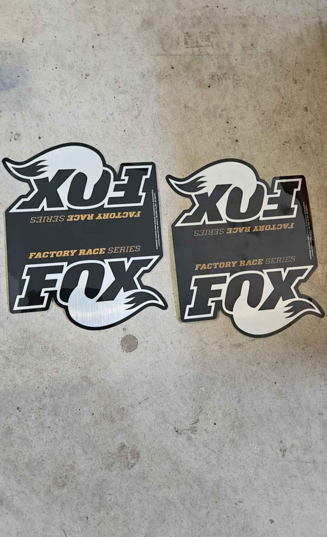 Fox 2.5"x8" Coilovers with DSC adjusters