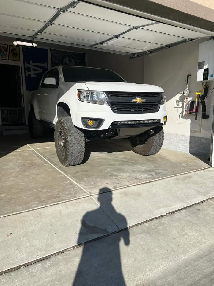 2nd Gen Chevy Colorado Low Profile Front Bumper